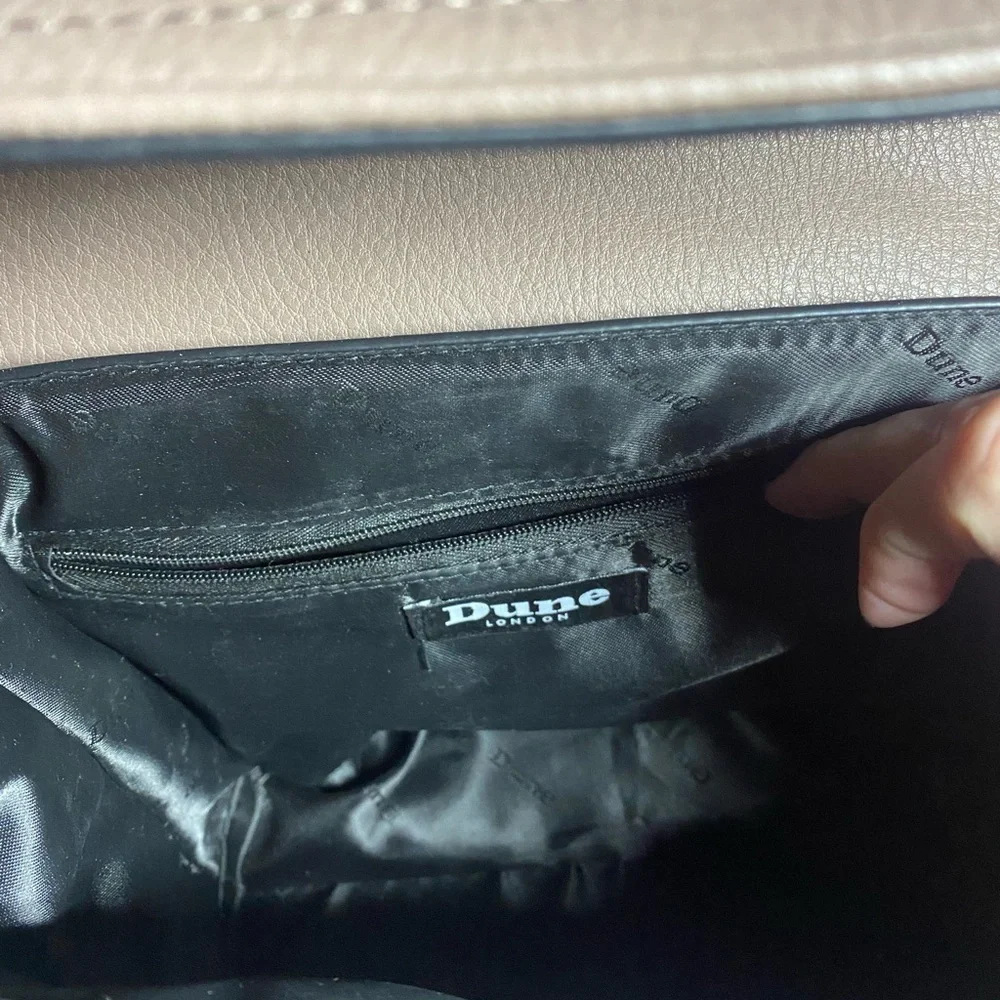 EUC Dune London Satchel - Picture 4 of 9